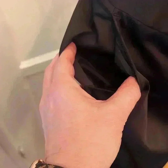 COPY - BCBGmaxazria Satin Pants-Sz 4 - Picture 4 of 8